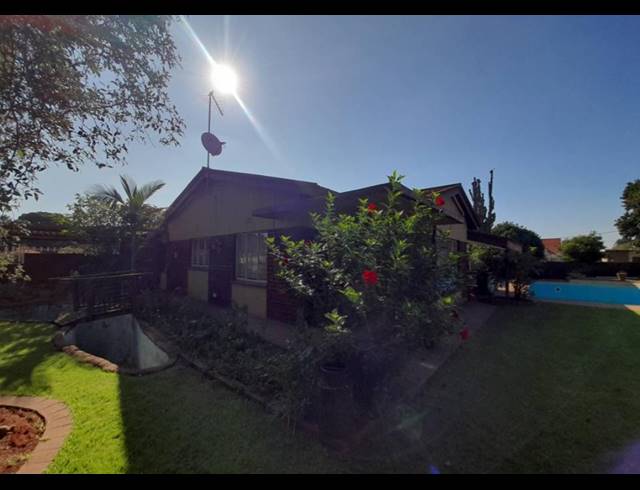 3 BEDROOM HOUSE FOR SALE IN DAL FOUCHE